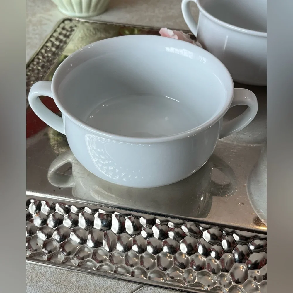 Williams Sonoma Set Of 3 Essential White Double Handled Soup/Cream Bowls 4 3/4